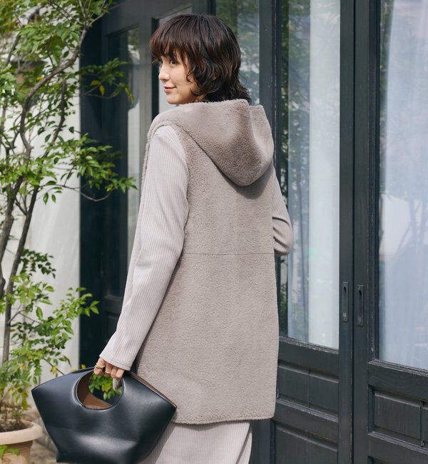  「【シーズンムード高まる】エコファーフードジレ」|ベスト・ジレ|