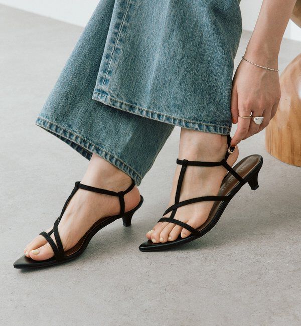  「予約【抜け感】ポインテッドラインサンダル」|サンダル|