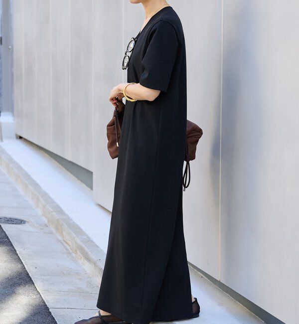  「【接触冷感・紫外線防止素材】ゴブソデカットソーワンピース」|ワンピース|