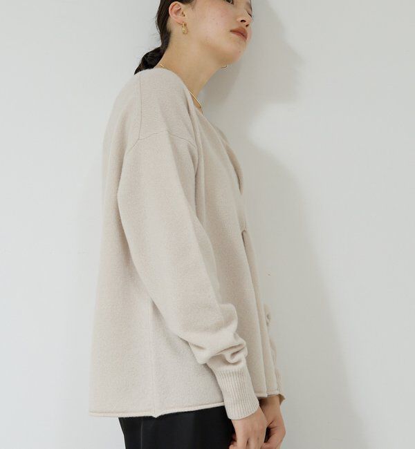  「ウールカシミヤタックVプルオーバー」|ニット・セーター|