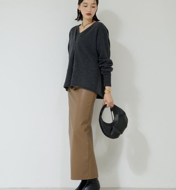  「ウールカシミヤタックVプルオーバー」|ニット・セーター|
