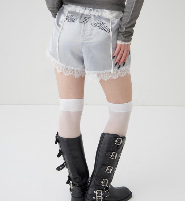  「ダブルウエストサテンロゴショーツ」|チノ|