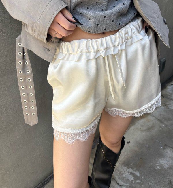  「ダブルウエストサテンロゴショーツ」|チノ|