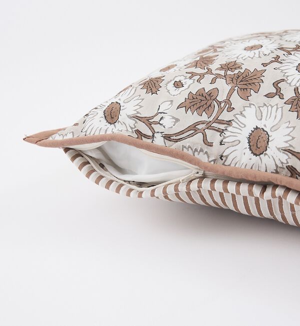 collex「【26SS新色】ブロックプリント キルトクッションカバー 45&times;45」|その他|