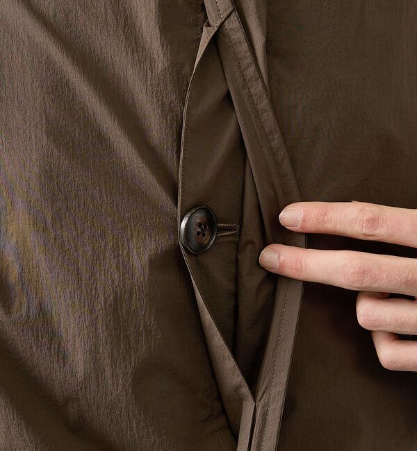 ABAHOUSE「クリスピーナイロン バルカラーコート / オーバーサイズ / 軽量 ストレッチ」|ステンカラーコート|