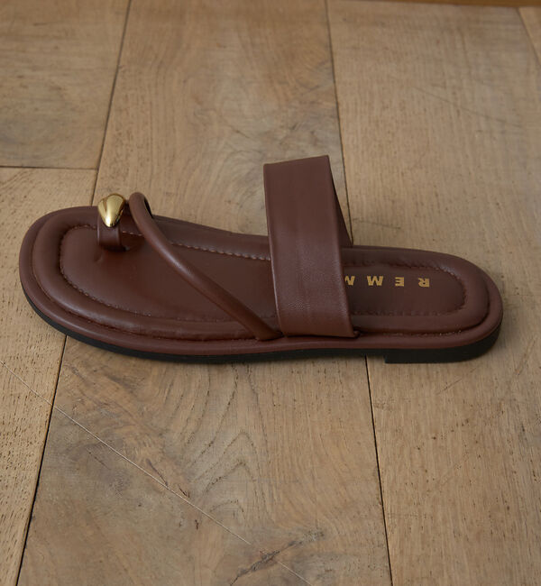 Rouge vif「【REMME/レメ】サムリングフラットサンダル」|サンダル|