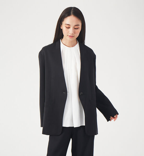 qualite「フィブリルサテンカーデジャケット」|ノーカラージャケット|