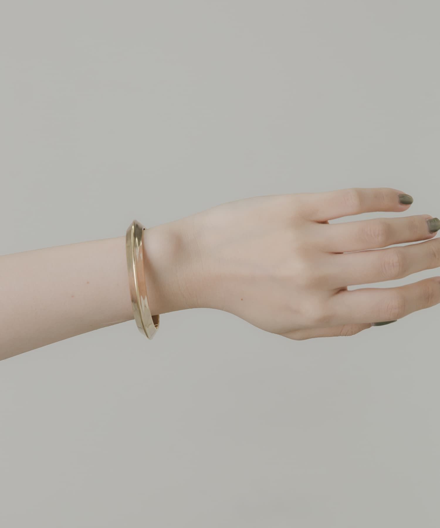 SMELLY「アンギュラーバングル」|ブレスレット・バングル|