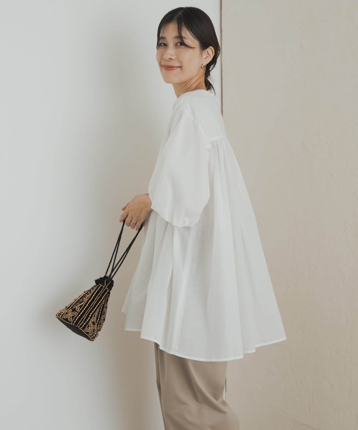 URBAN RESEARCH DOORS「コットンボイルVネックチュニック」|チュニック|