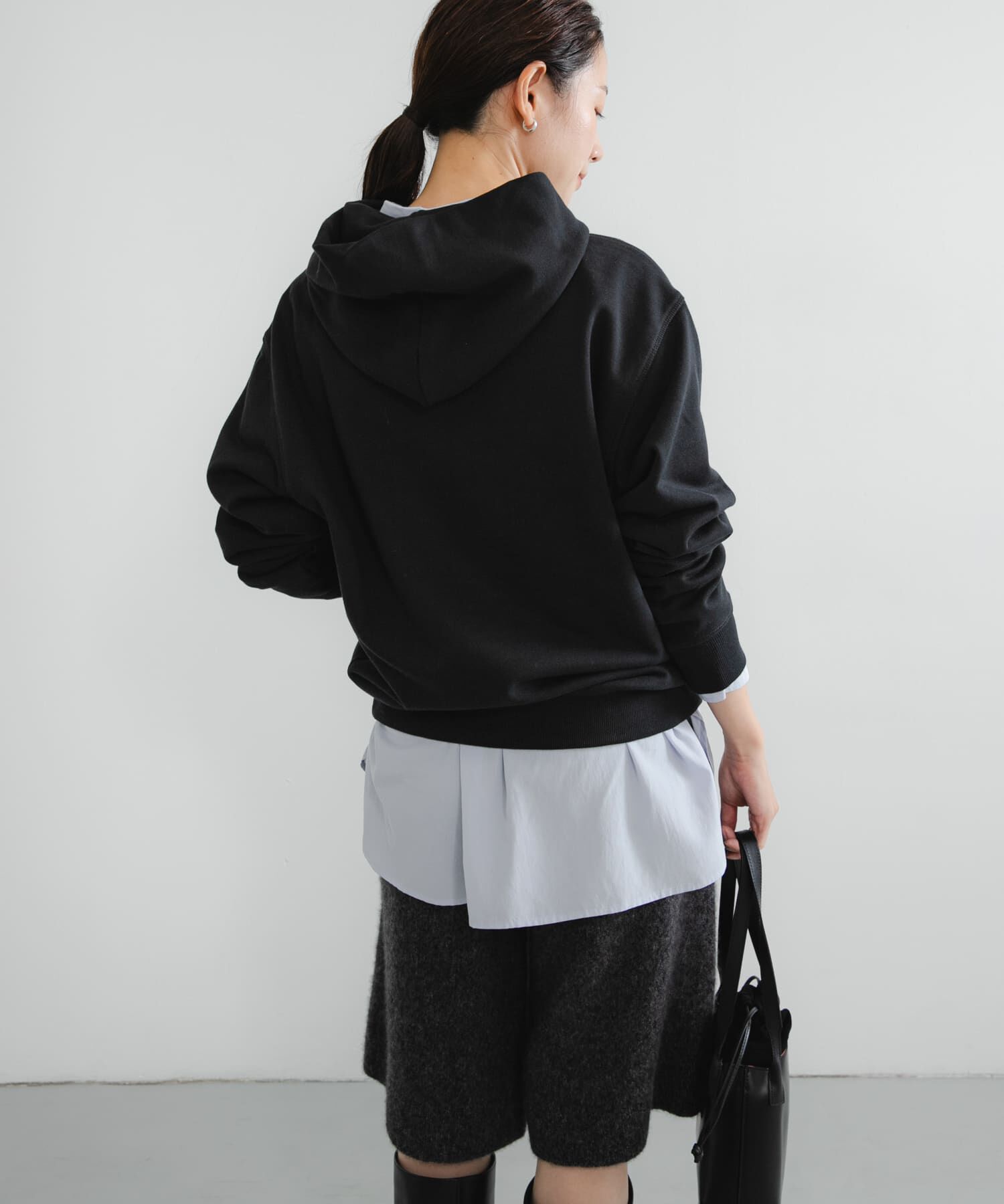 URBAN RESEARCH「NEW BALANCE　Athleticsクラシックスフーディ」|パーカー|