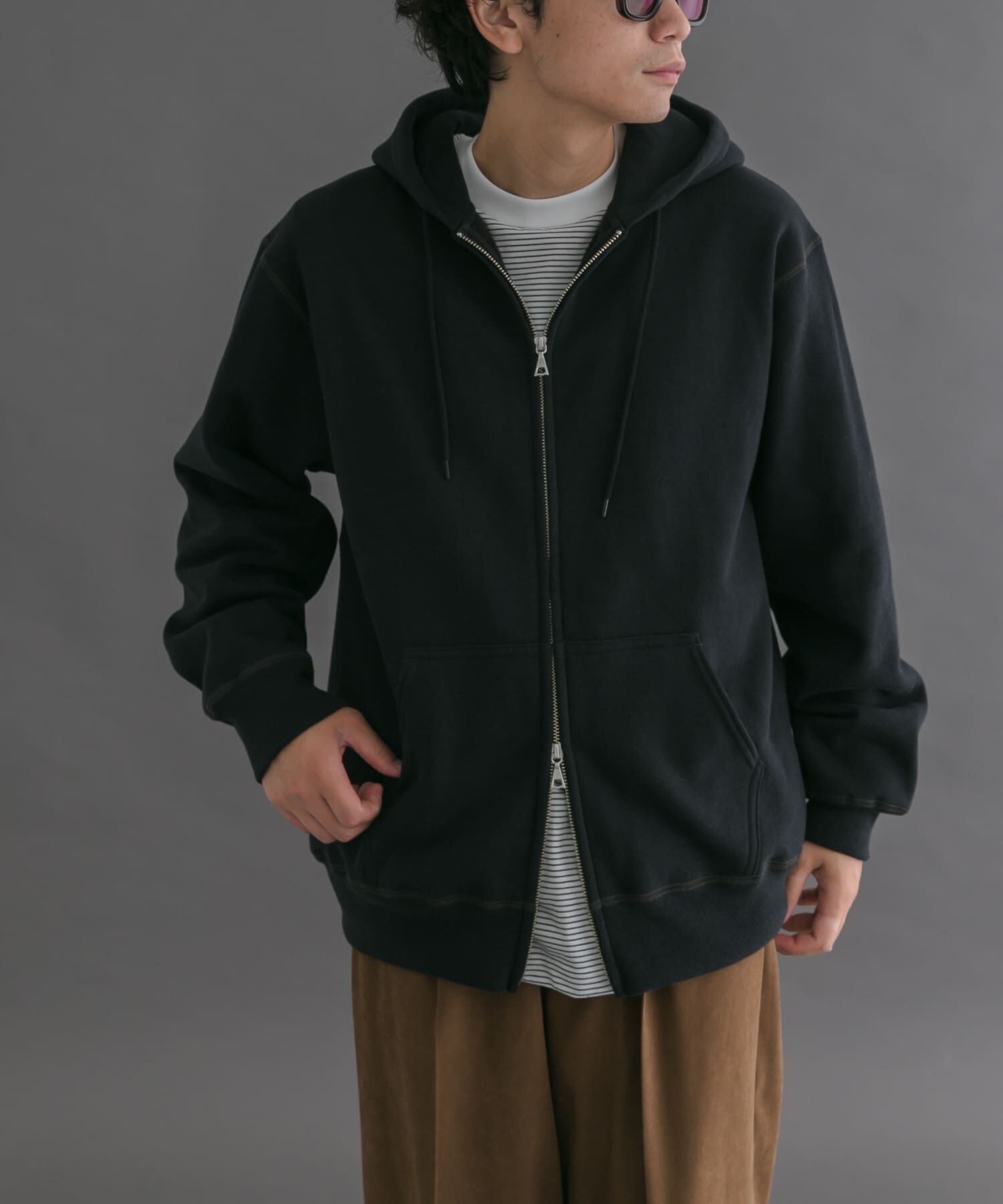 URBAN RESEARCH DOORS「FORK&SPOON　リサイクルコットン裏毛ジップフーディー」|パーカー|ブラック