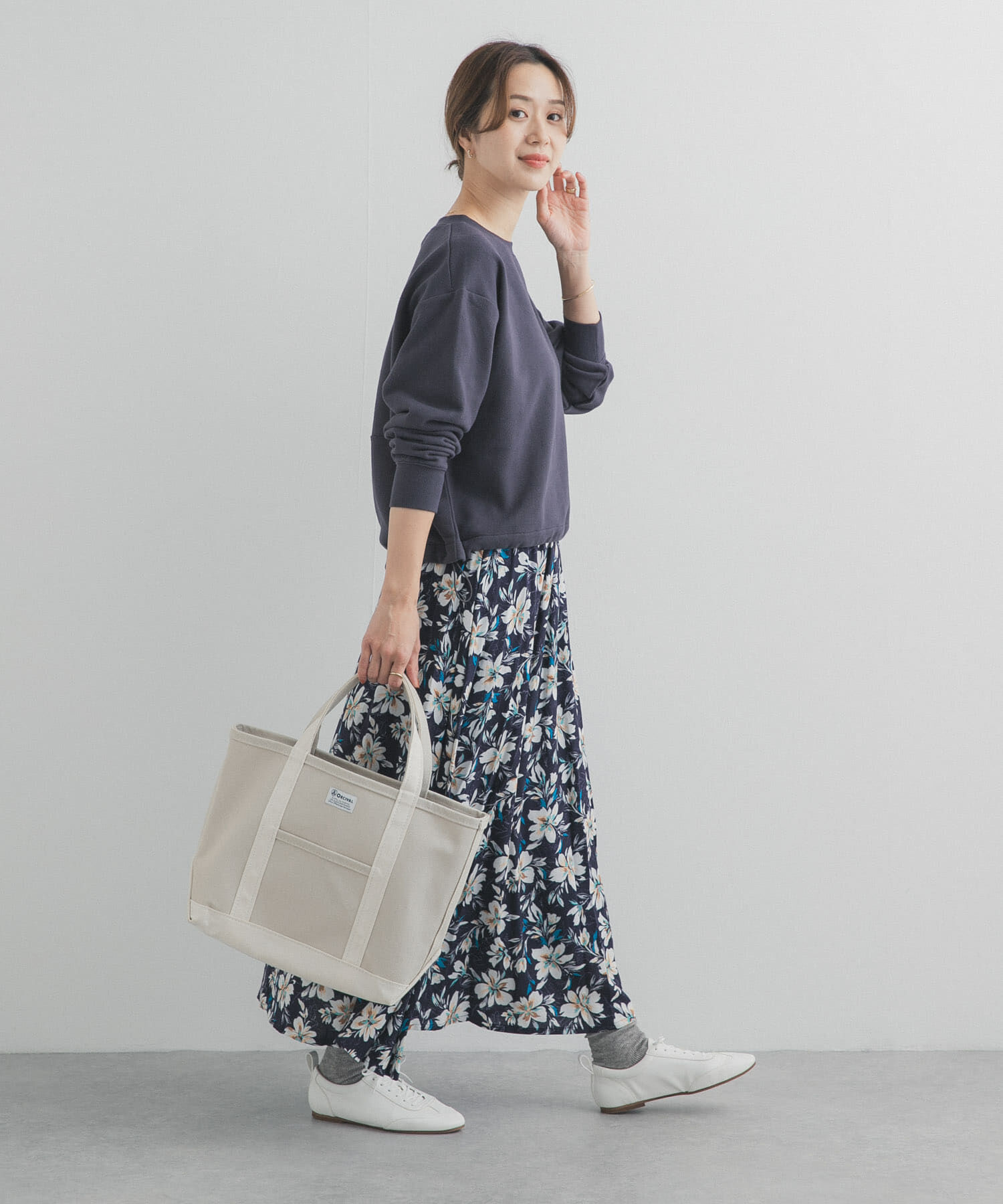 URBAN RESEARCH DOORS「コットンスウェットヘムドロストプルオーバー」|スウェット・ジャージ|