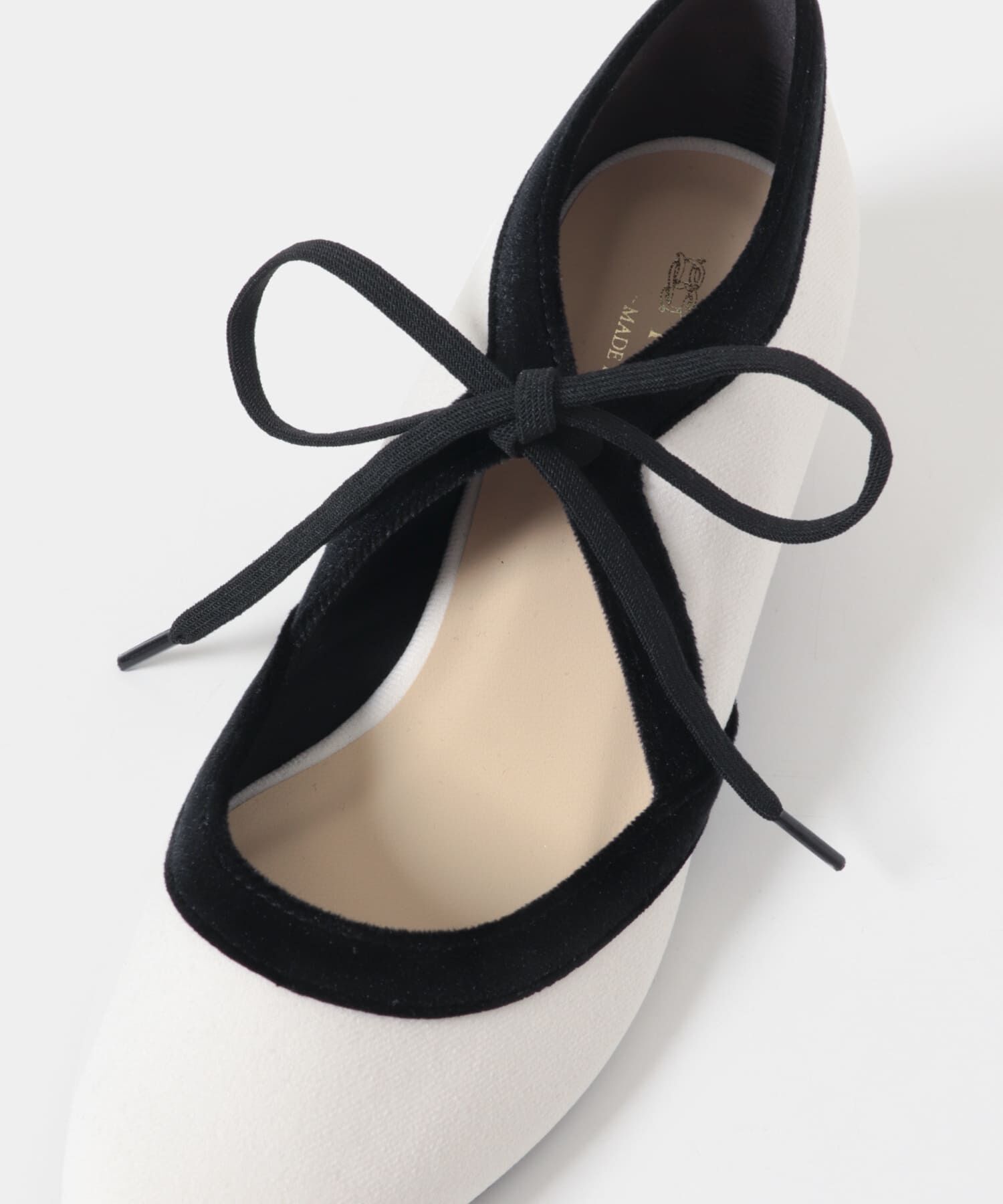 RODE SKO「『MADE IN JAPAN』 3センチヒールリボンパンプス」|パンプス|