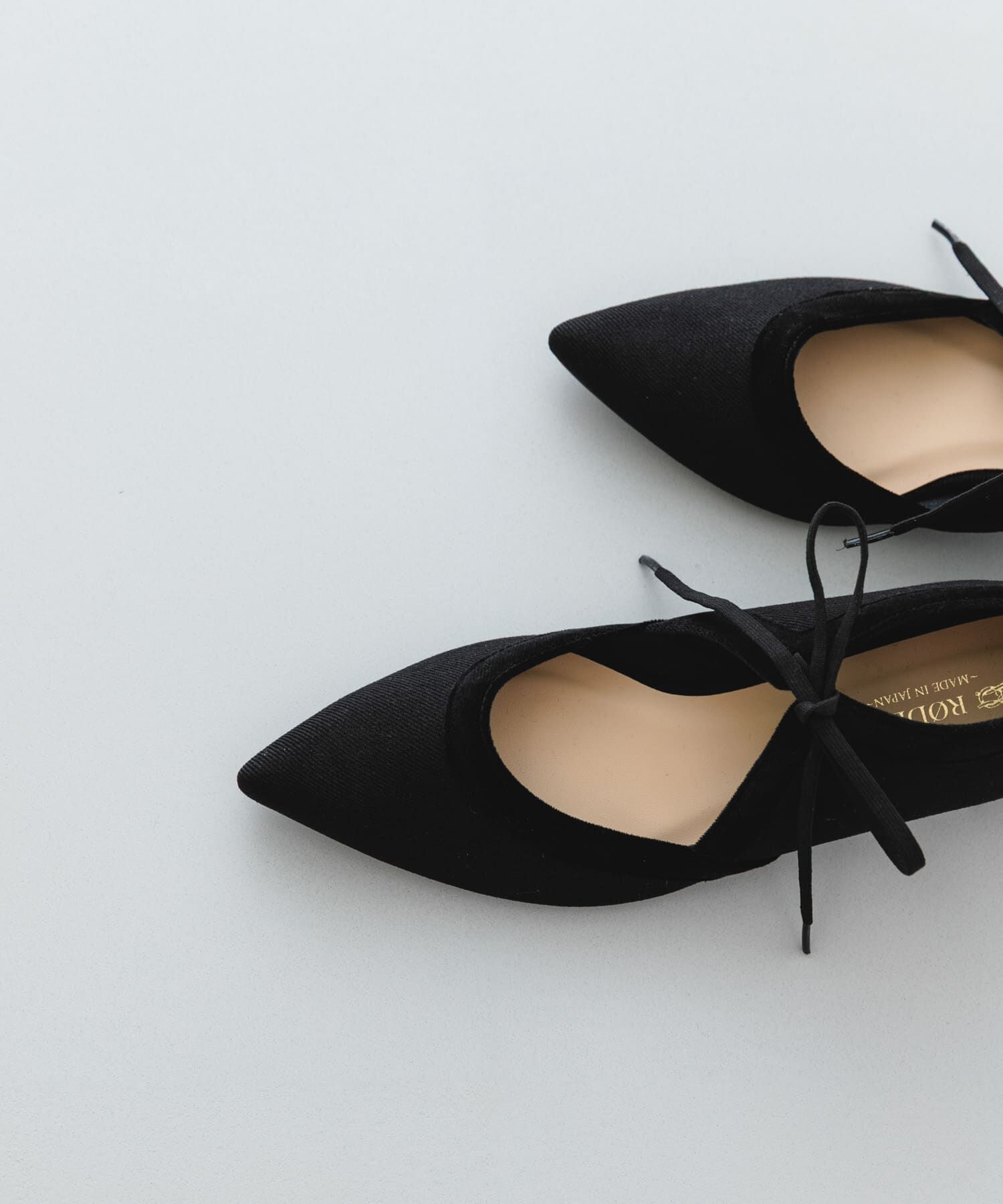 RODE SKO「『MADE IN JAPAN』 3センチヒールリボンパンプス」|パンプス|