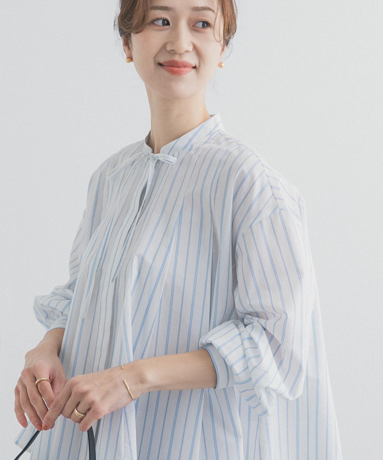 URBAN RESEARCH DOORS「ストライプリボンフレアブラウス」|シャツ・ブラウス|