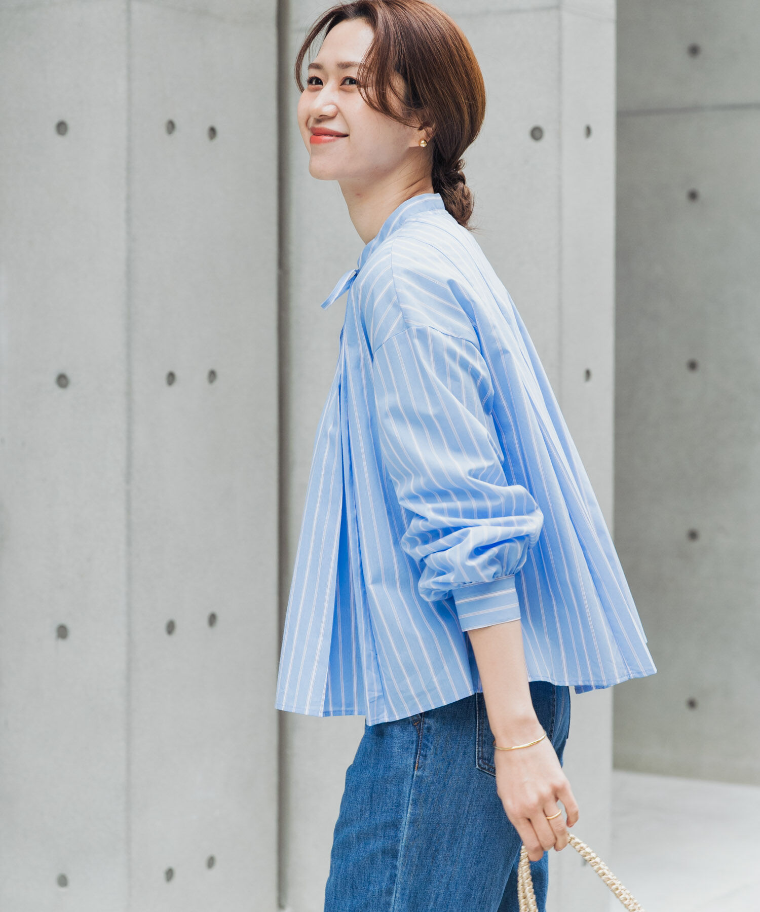 URBAN RESEARCH DOORS「ストライプリボンフレアブラウス」|シャツ・ブラウス|ブルー系その他