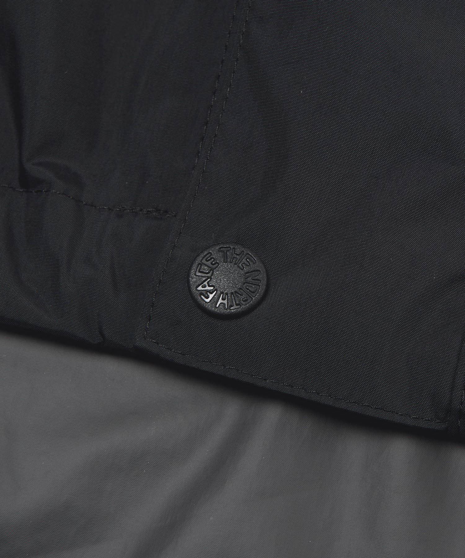 URBAN RESEARCH DOORS「THE NORTH FACE　WUROS FIELDUTILITY PONCHO」|ポンチョ・ケープ|