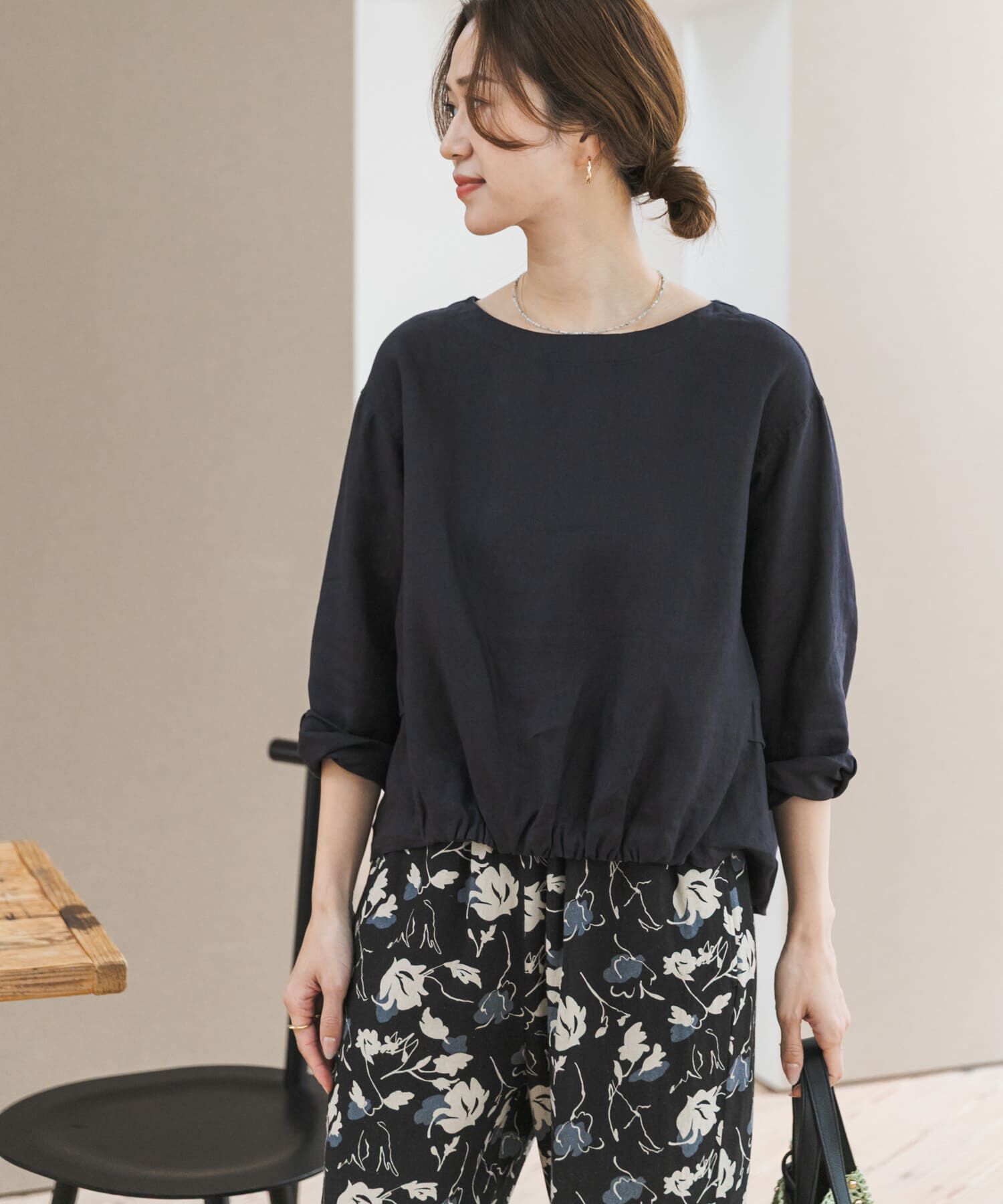 URBAN RESEARCH DOORS「リネンフロントギャザープルオーバー」|シャツ・ブラウス|