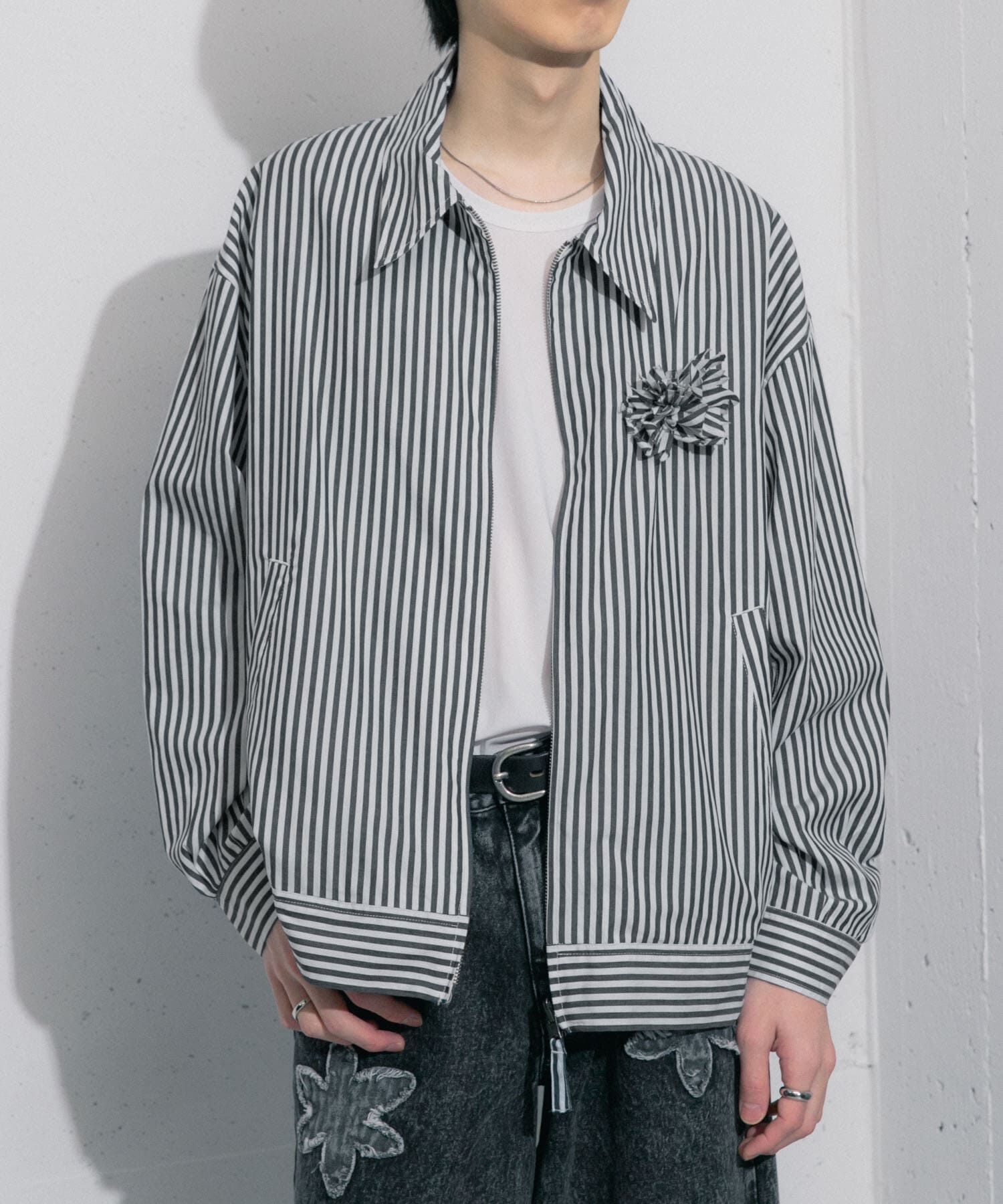 SENSE OF PLACE by URBAN RESEARCH「hxcyyd &times; SOP　ストライプフラワーコサージュシャツブルゾン(UNISEX)」|ブルゾン・スタジャン|