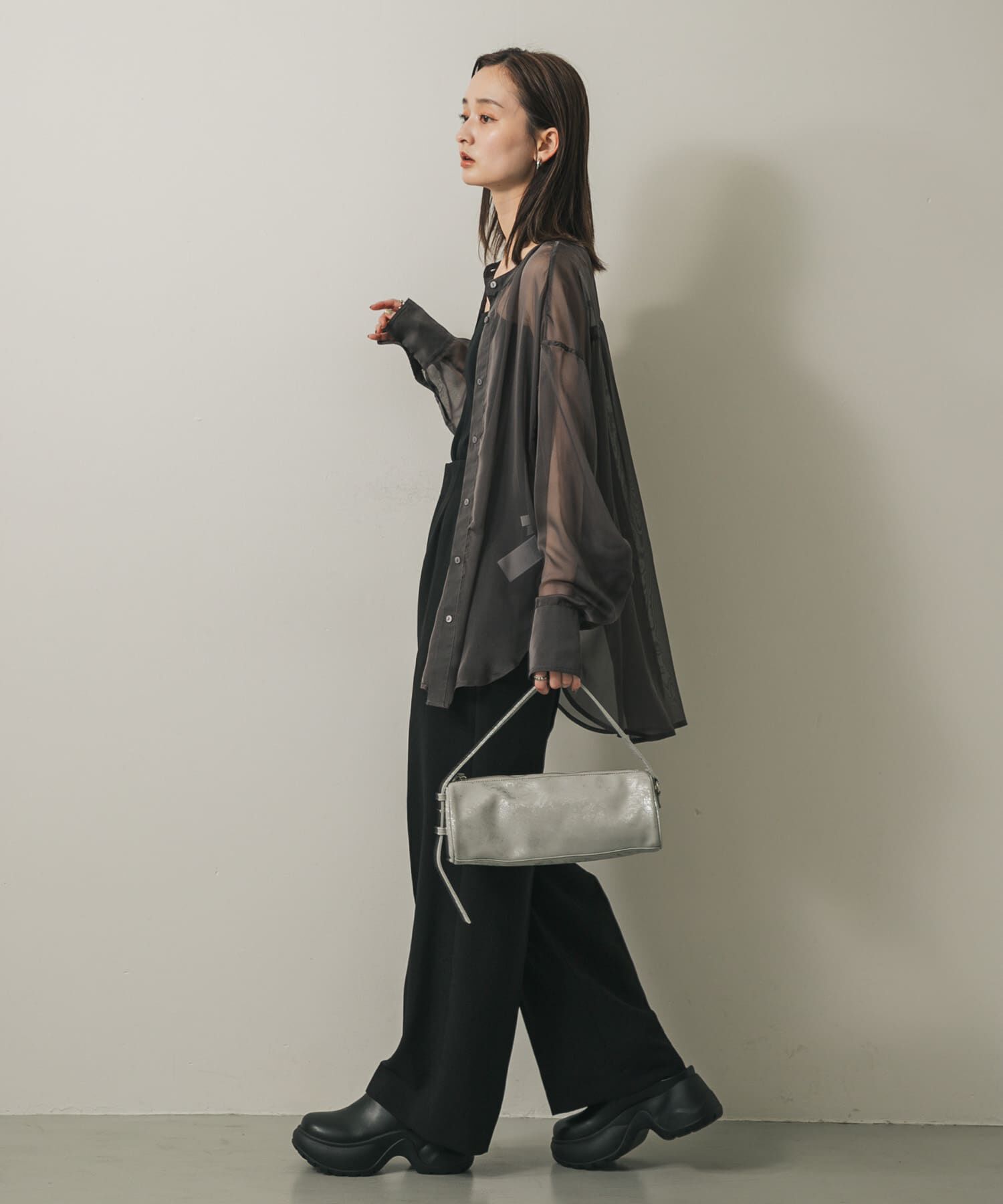 SENSE OF PLACE by URBAN RESEARCH「ハクプリントドラムバッグ」|ハンドバッグ|