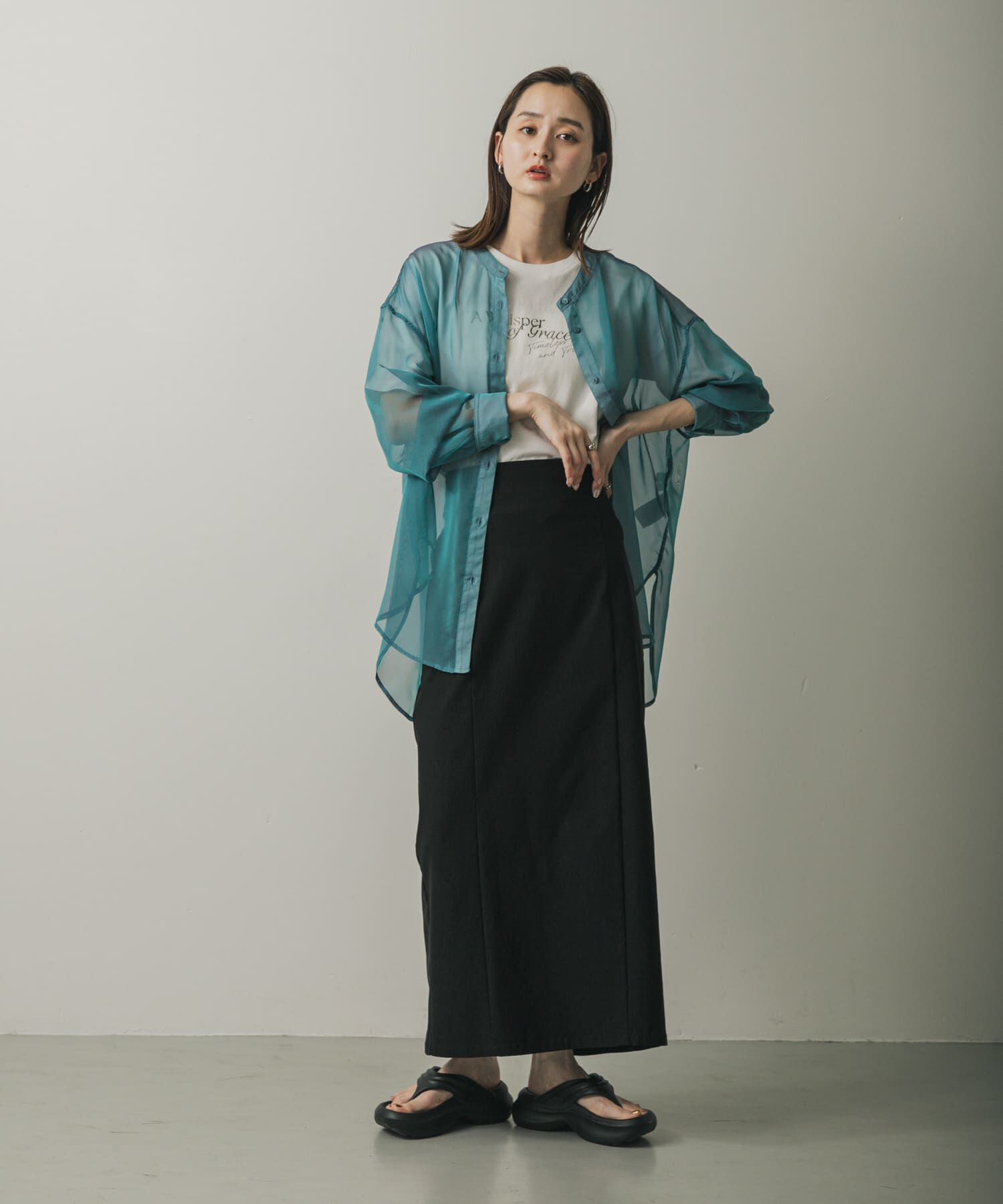 SENSE OF PLACE by URBAN RESEARCH「バンドカラーシャンブレーシアーシャツ」|シャツ・ブラウス|