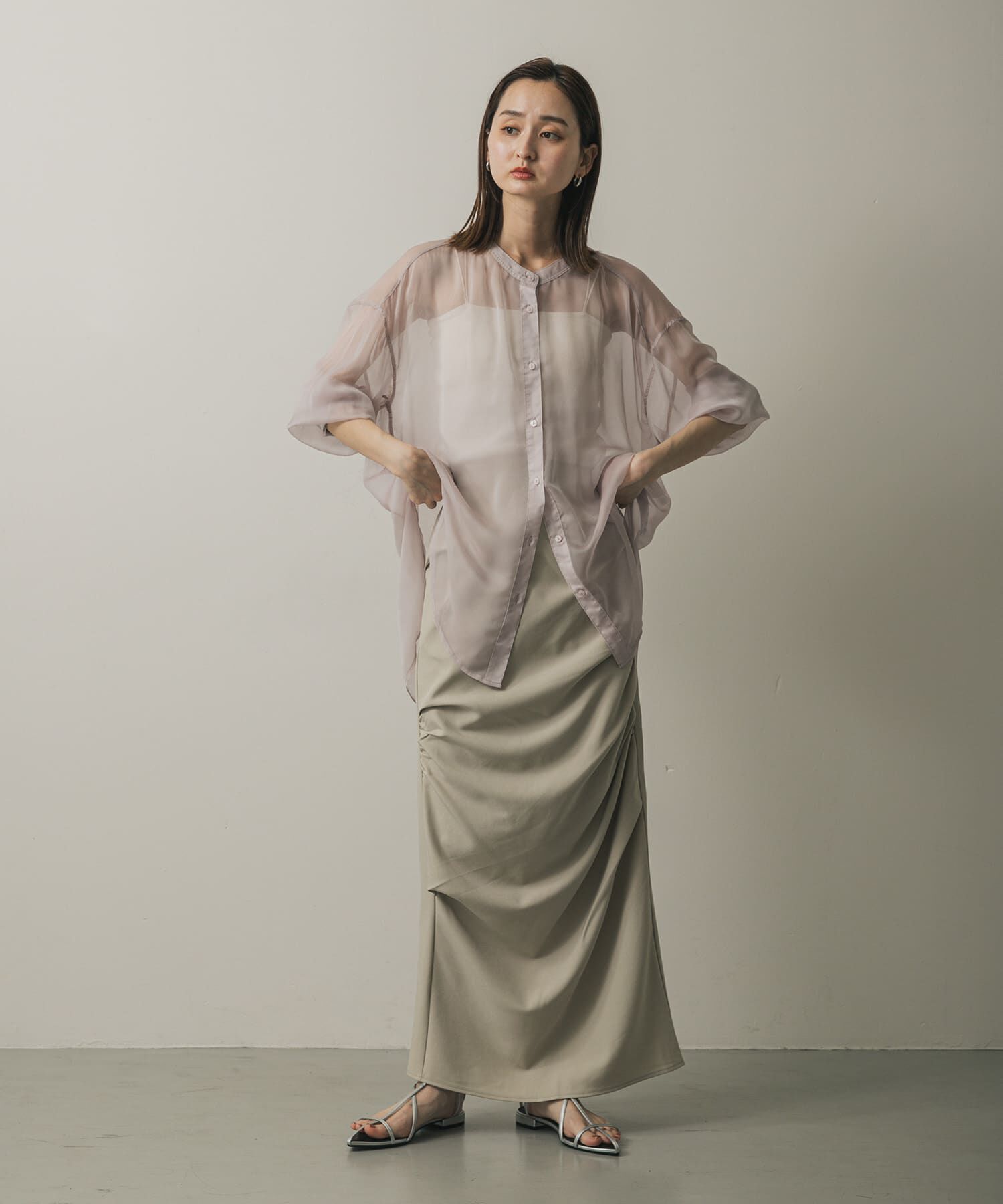 SENSE OF PLACE by URBAN RESEARCH「バンドカラーシャンブレーシアーシャツ」|シャツ・ブラウス|