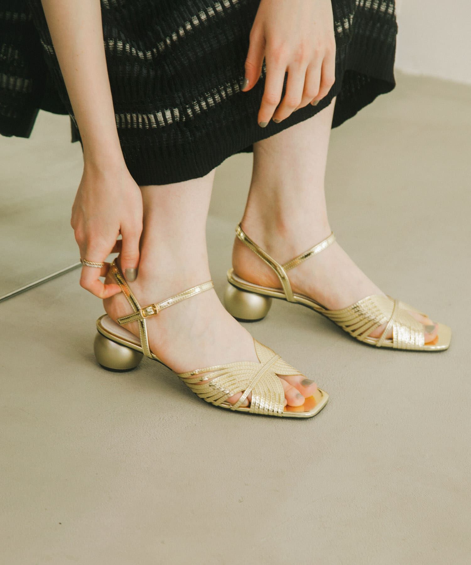 SENSE OF PLACE by URBAN RESEARCH「メタリックサンダル」|サンダル|