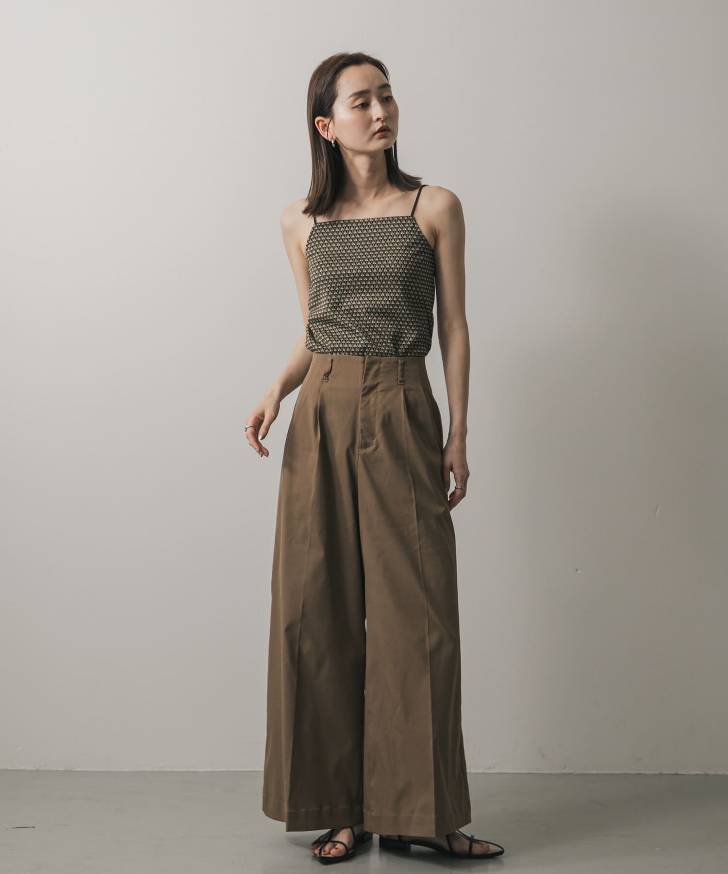 SENSE OF PLACE by URBAN RESEARCH「パターンダブルストラップキャミ」|キャミソール|