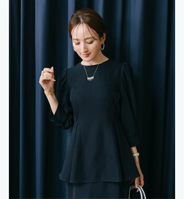 ur's「【星玲奈さんコラボアイテム】2way襟付タックペプラムトップス」|Tシャツ・カットソー|