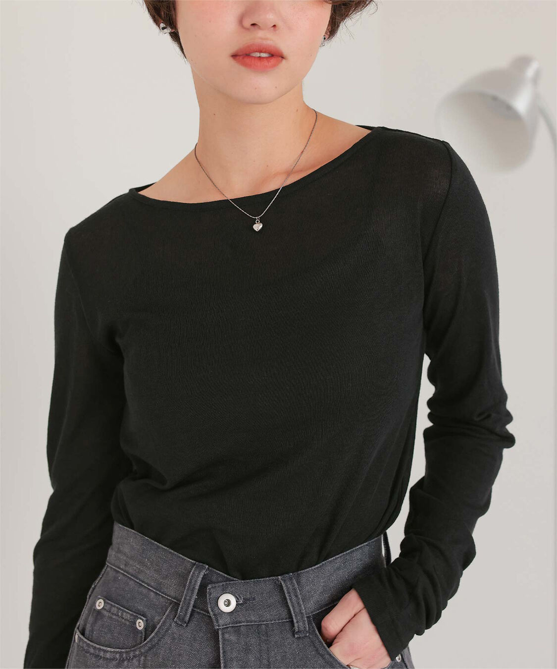 titivate「着心地抜群シアーボートネックトップス」|Tシャツ・カットソー|ブラック