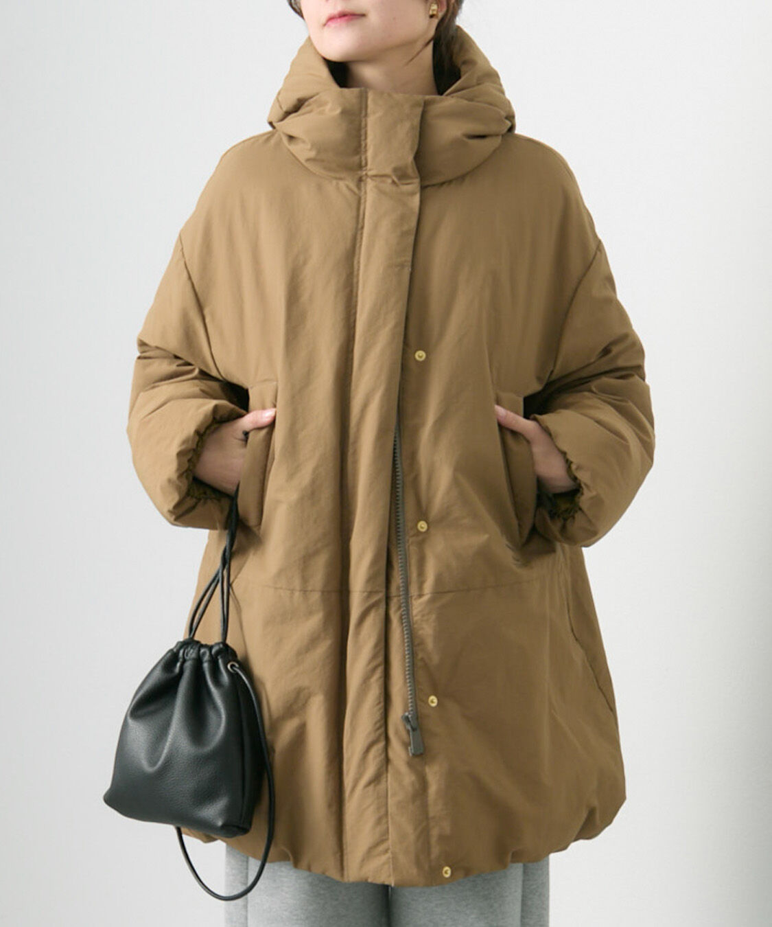  「フレンチダックダウンモンスターパーカー」|その他|ベージュ