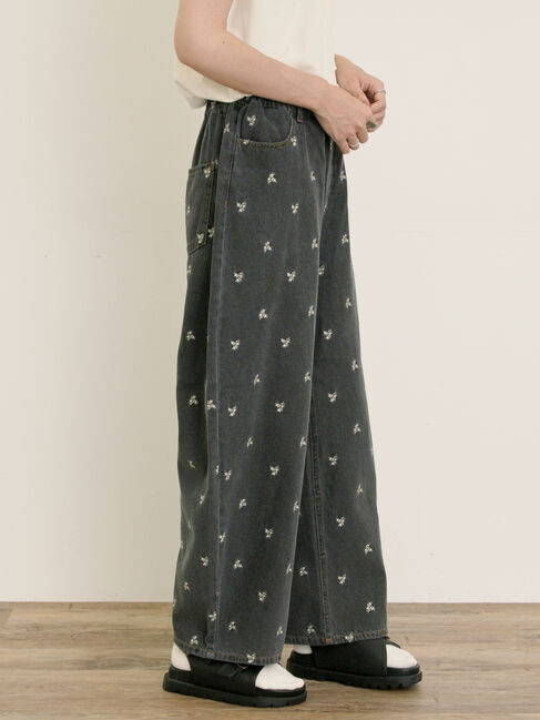 Samansa Mos2「【S/M/Lサイズ】刺繍デニム/ヒッコリーカーブパンツ」|その他|ブラック