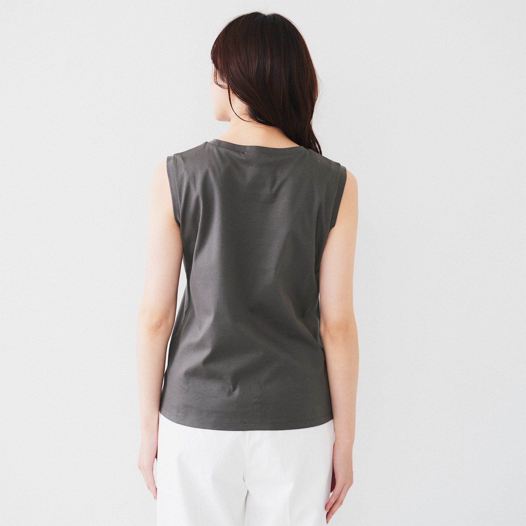 UNTITLED「ノースリーブプルオーバー」|Tシャツ・カットソー|