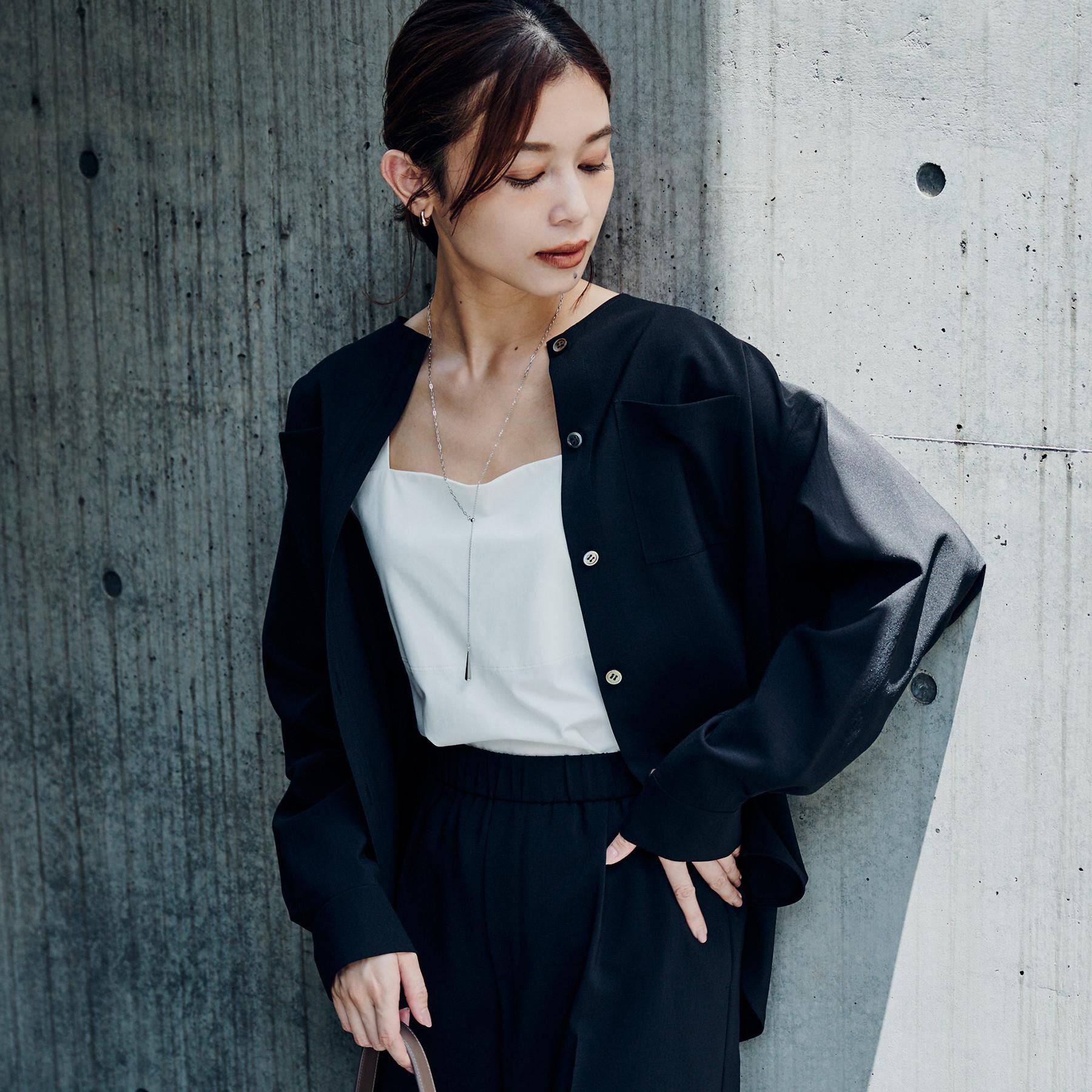 UNTITLED「【秋も着られる/セットアップ可】リラククールシャツ」|シャツ・ブラウス|ブラック(019)