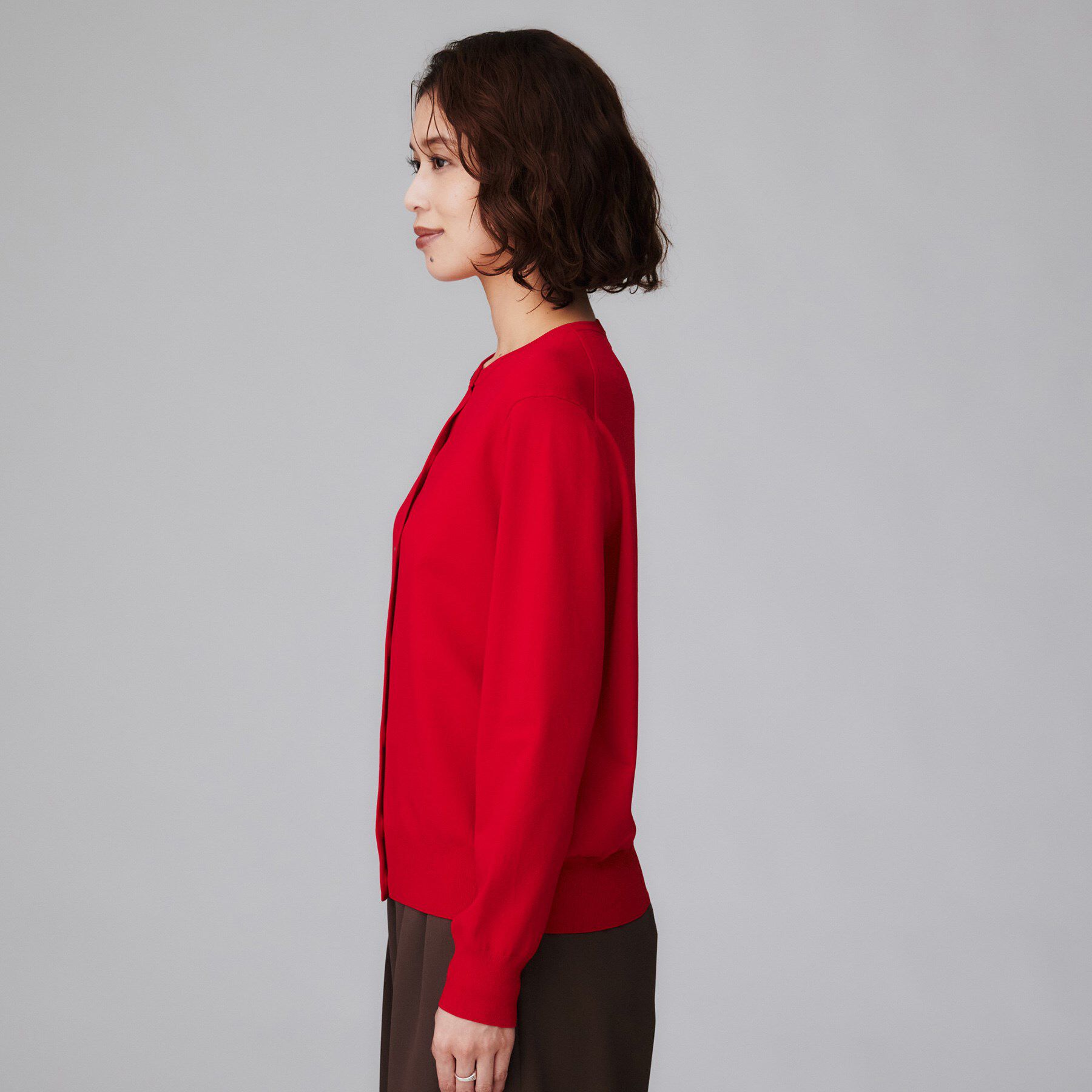 UNTITLED「【朝晩の羽織に/アンサンブル可/薄手】ベーシッククルーネックカーディガン」|カーディガン|