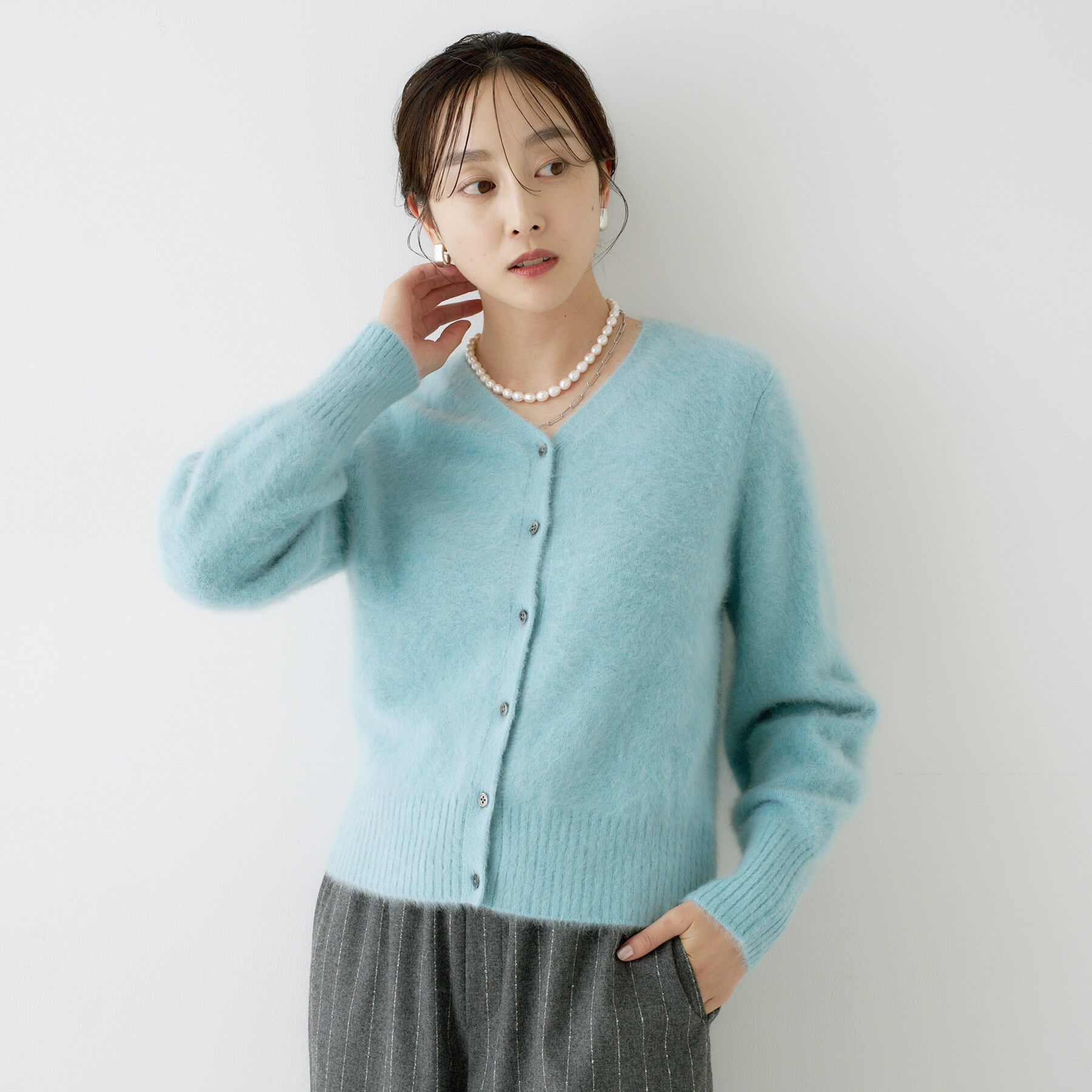 UNTITLED「【ふわふわニット/前後2WAY】フォックスカシミヤカーディガン」|カーディガン|