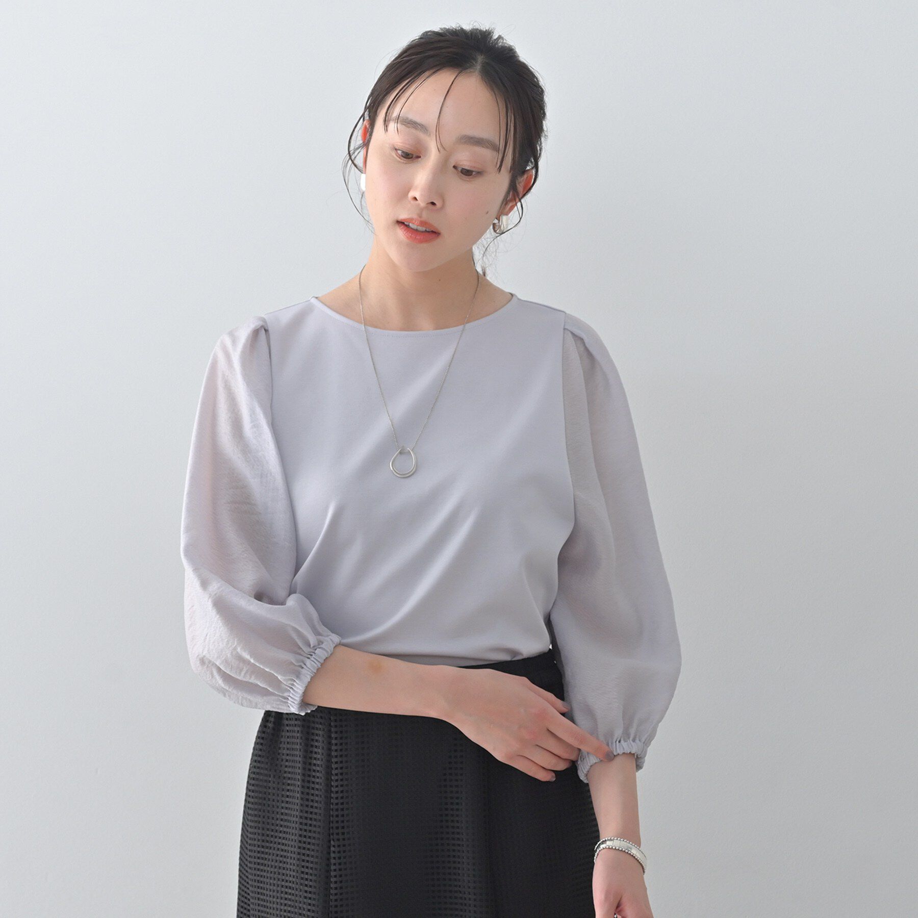 UNTITLED「ポンチ袖ボリュームトップス」|Tシャツ・カットソー|グレー(012)