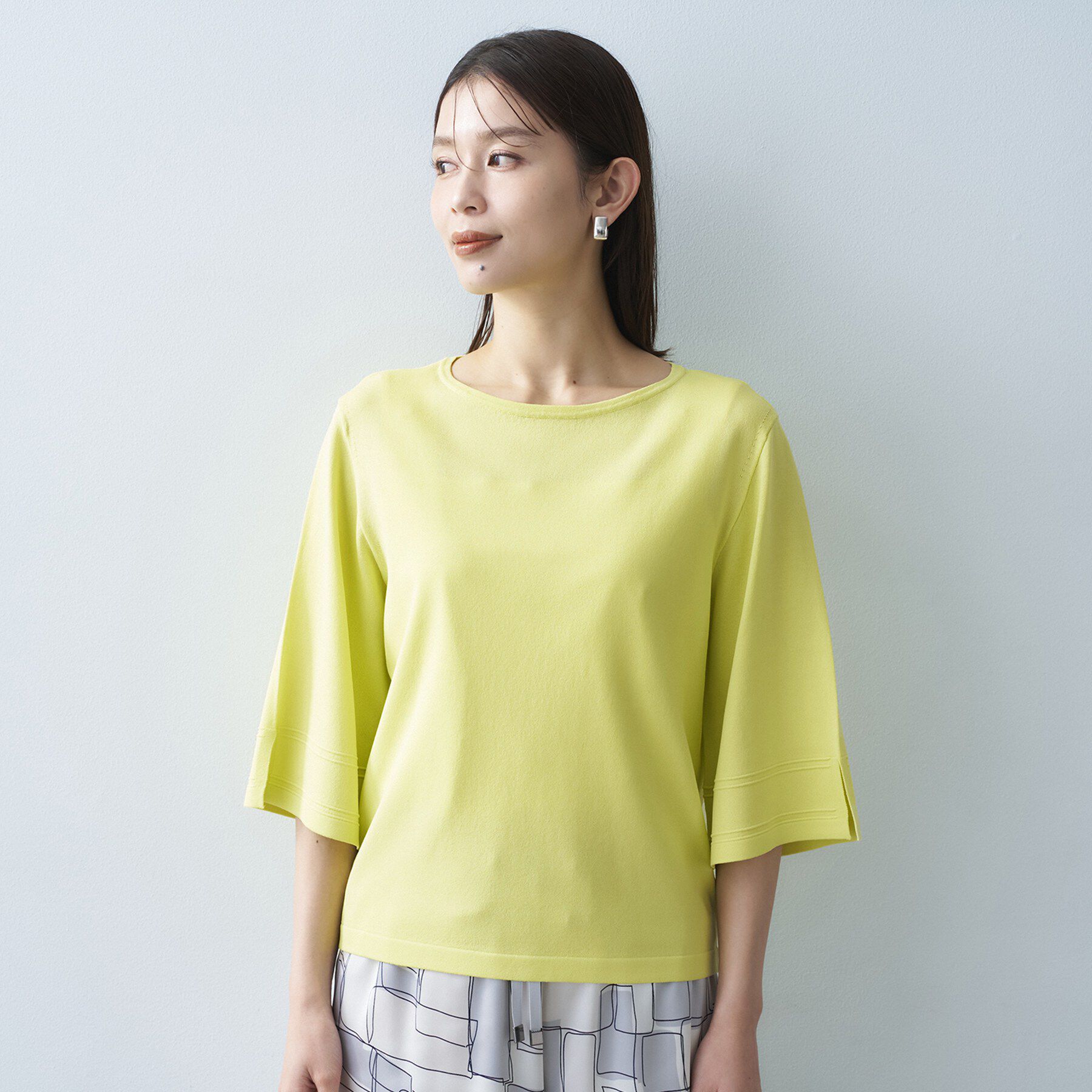 UNTITLED「袖スリットニットプルオーバー」|ニット・セーター|