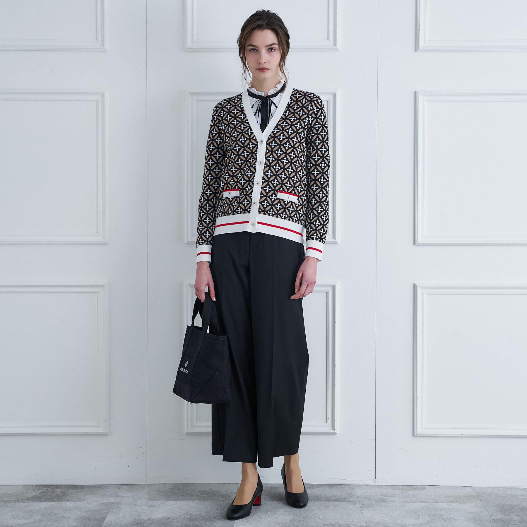 DRESSTERIOR「オーバーラップサークルVネックカーディガン」|カーディガン|