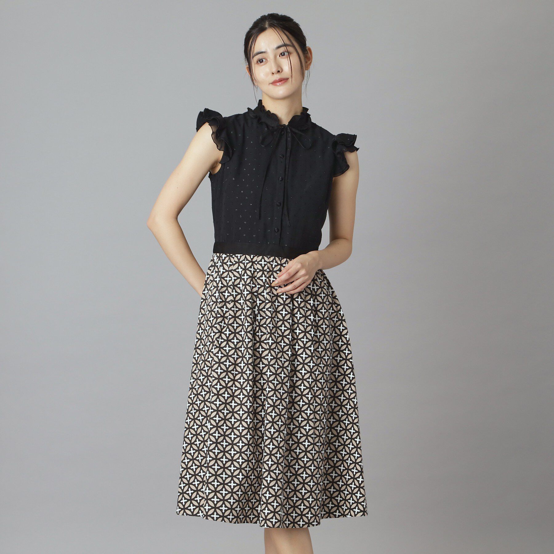 DRESSTERIOR「【ウォッシャブル】オーバーラップウィングスリーブドレス」|ワンピース|