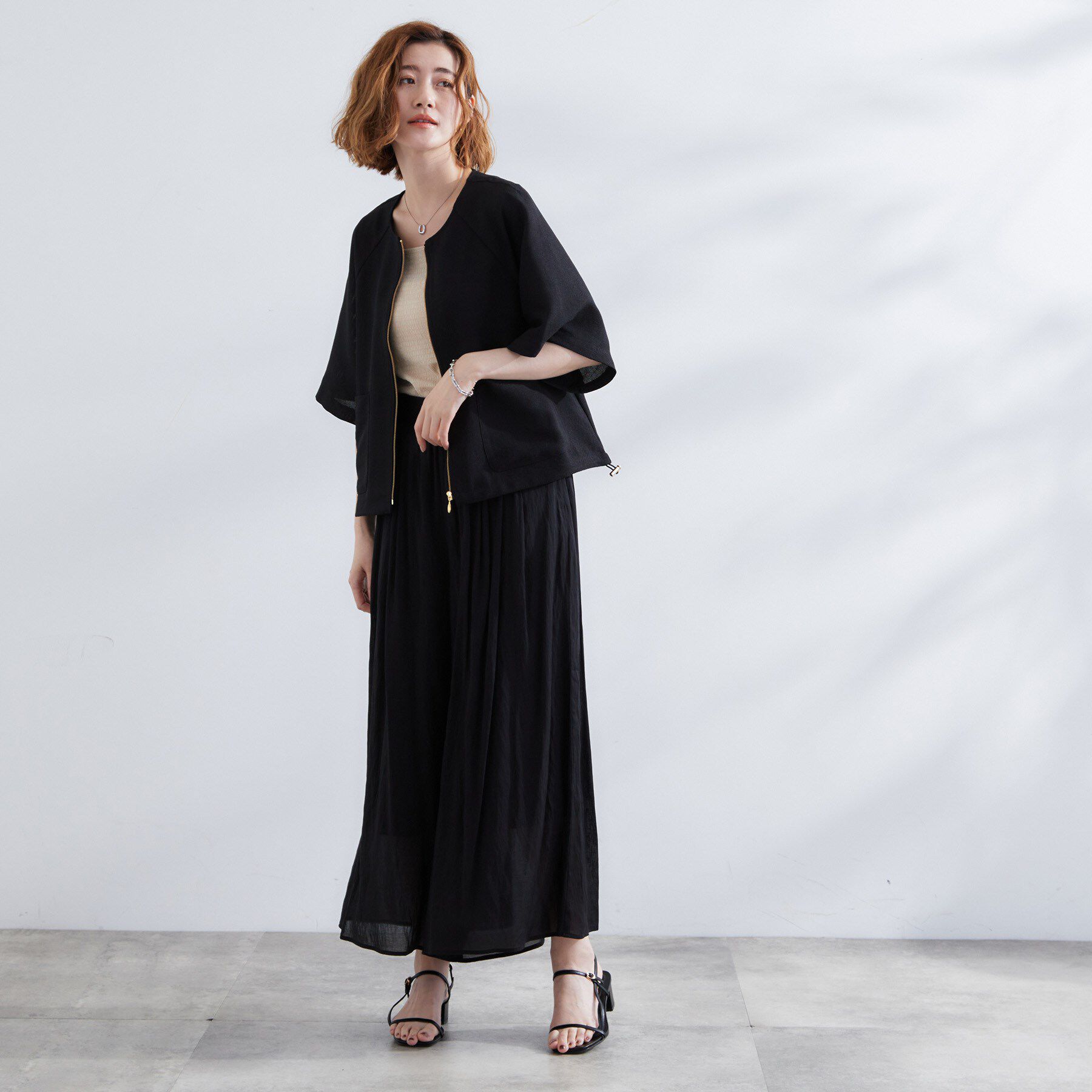 grove「透け感と立体感で魅せる、大人の夏のメッシュワイドスリーブジャケット」|ノーカラージャケット|