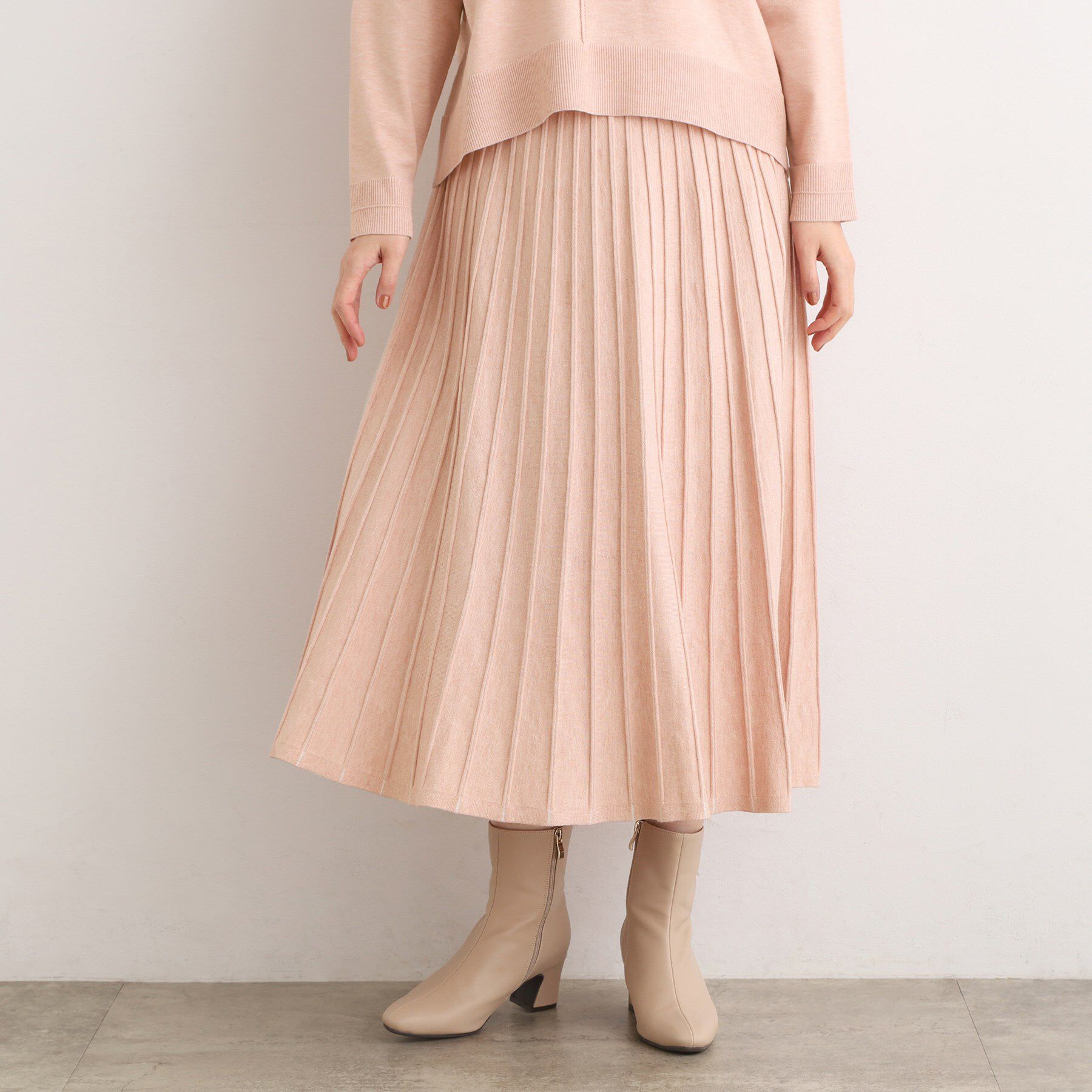 grove「【SETUP可能】冬から春まで軽やかに　ラメラインニットプリーツスカート」|スカート|ピンク(070)