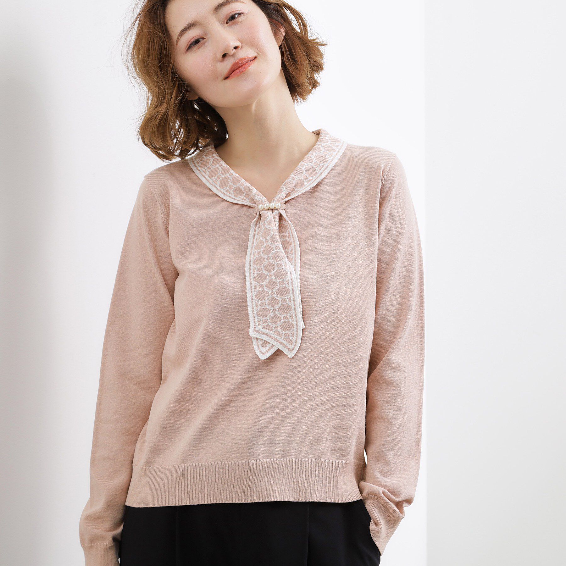 grove「ディテールで差がつく　大人のスカーフ柄ボウタイニット」|ニット・セーター|ピンク(571)