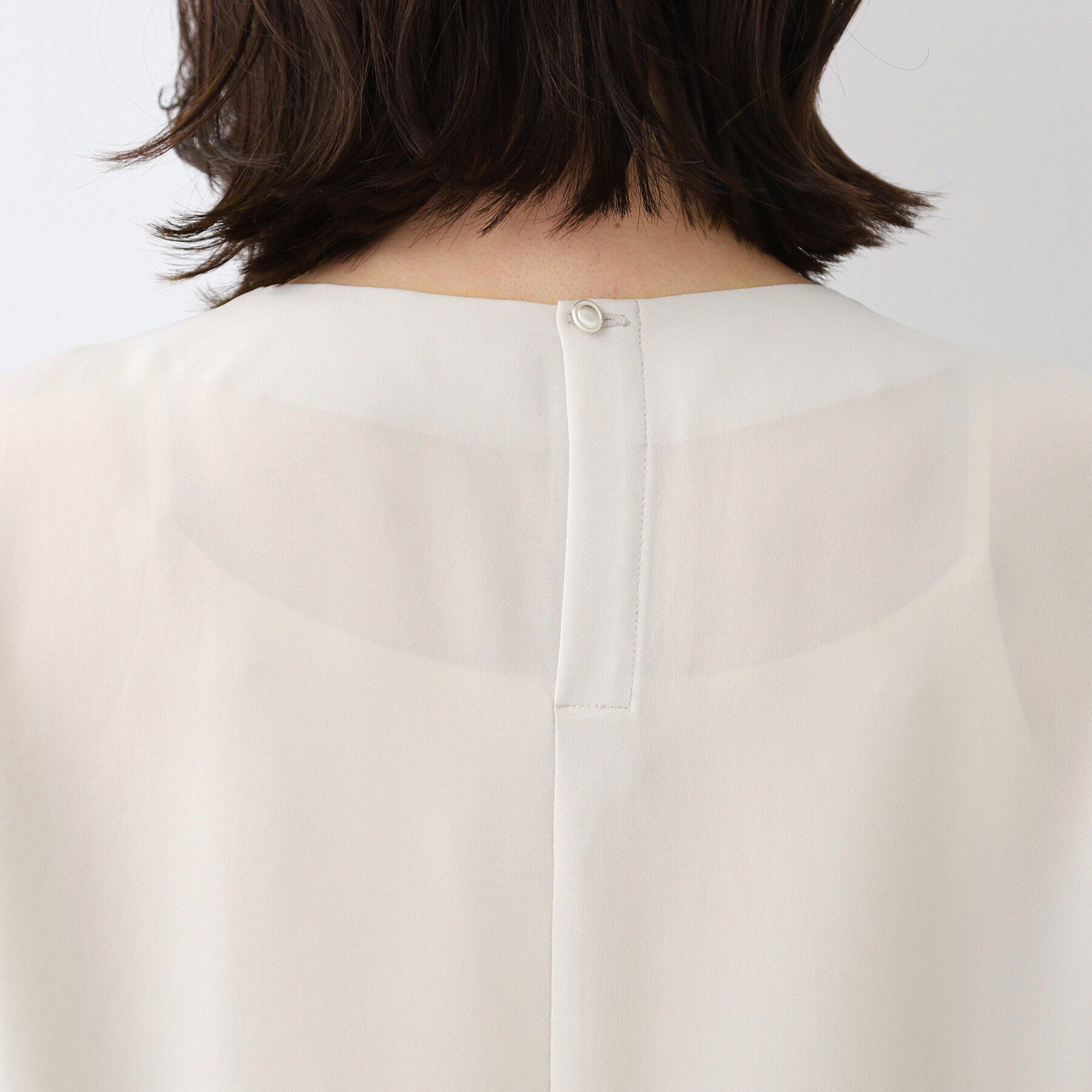 INDIVI「【日本製／トリアセテート混】タックデザインブラウス」|シャツ・ブラウス|