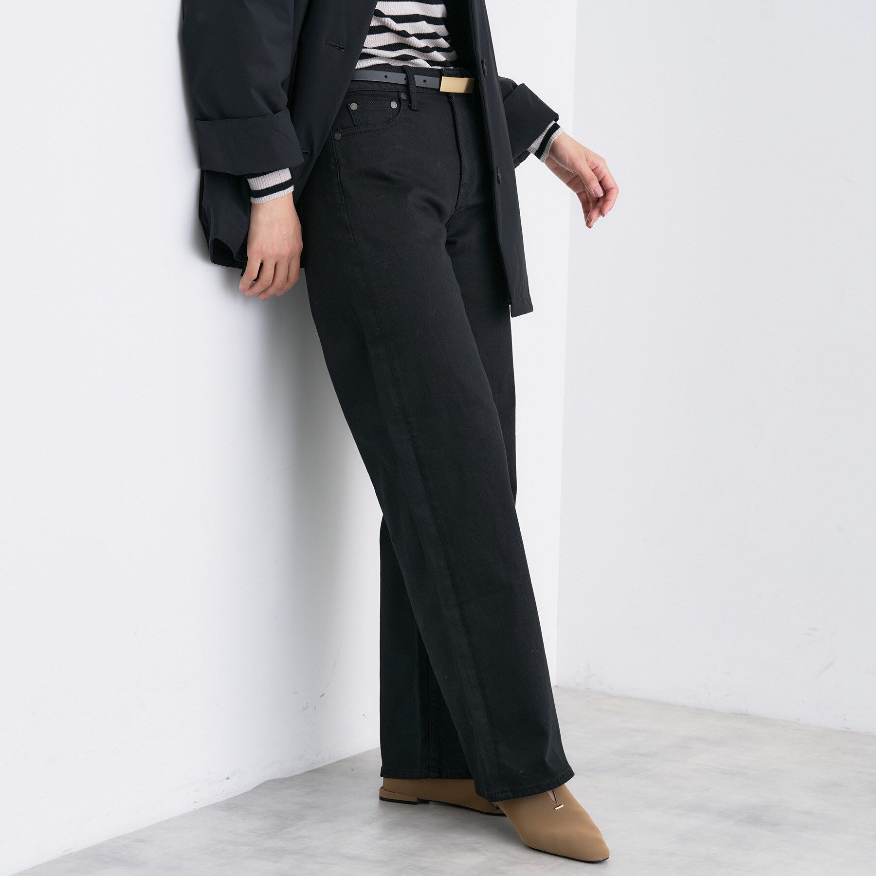 INDIVI「【春の新色登場！褒められデニム】ワイドストレート デニムパンツ」|デニム|