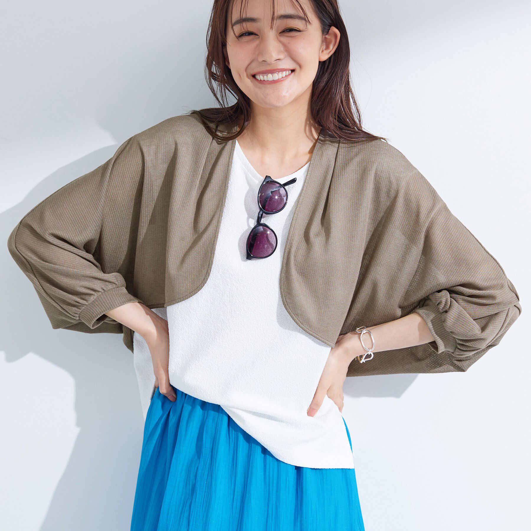 INDIVI「【軽く羽織れる】ボレロカーディガン」|カーディガン|モカブラウン(042