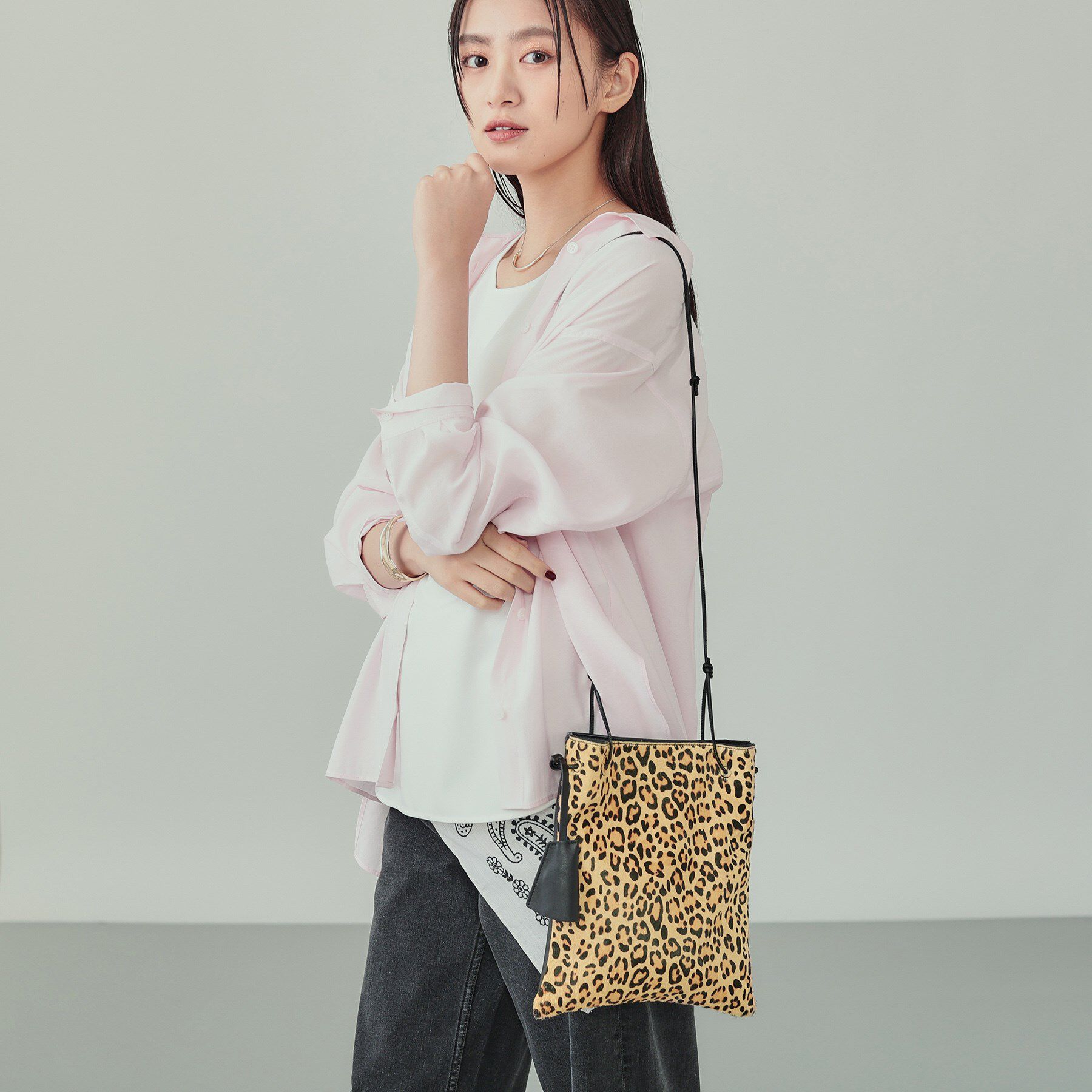 INDIVI「◆アニマルハラコ ポシェット」|ショルダー・メッセンジャー|ベージュ(152)