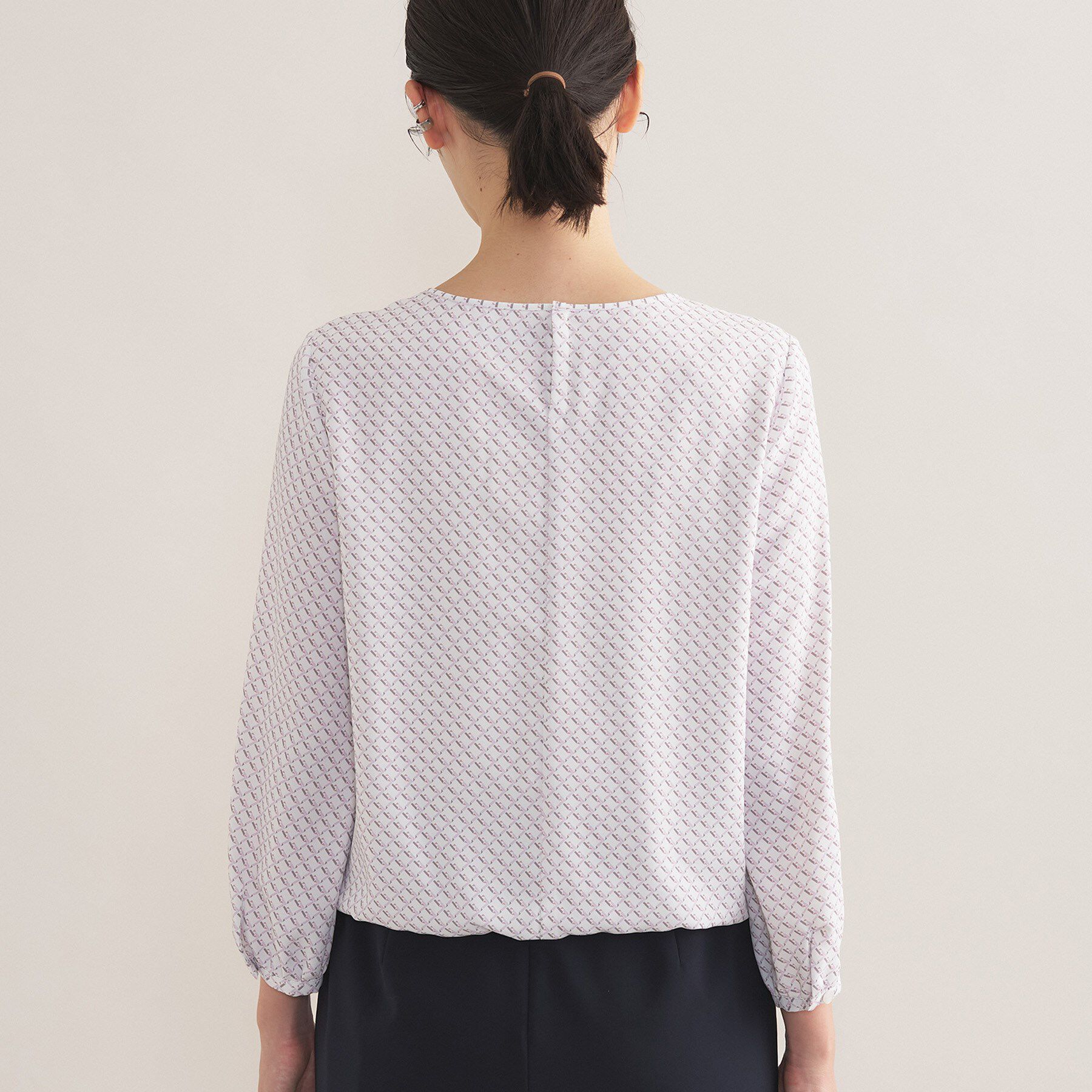 INDIVI「【洗える／透けにくい】ダイヤ柄プリントブラウス」|シャツ・ブラウス|