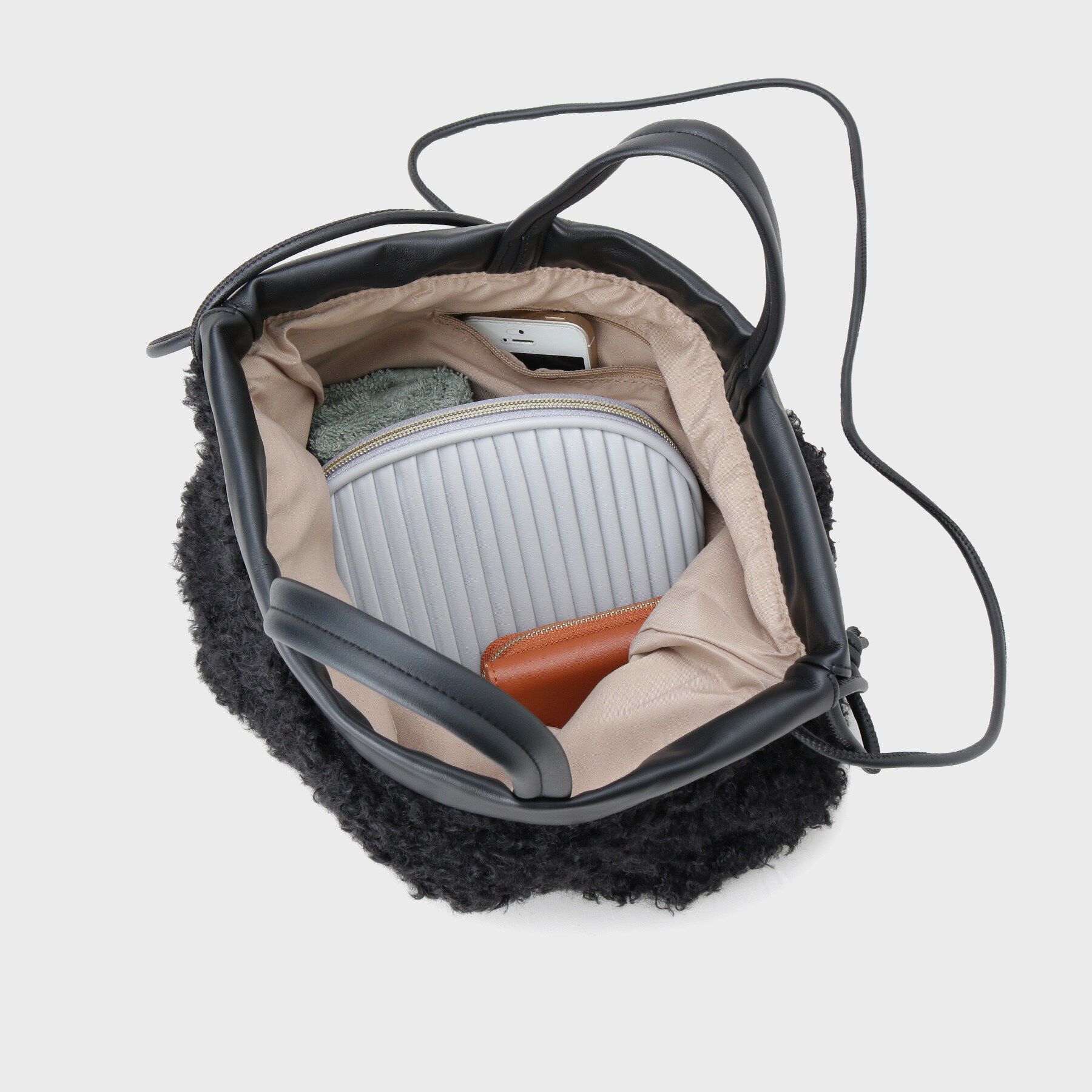 GALLEST「プードルフェイクファーポシェット」|ショルダー・メッセンジャー|