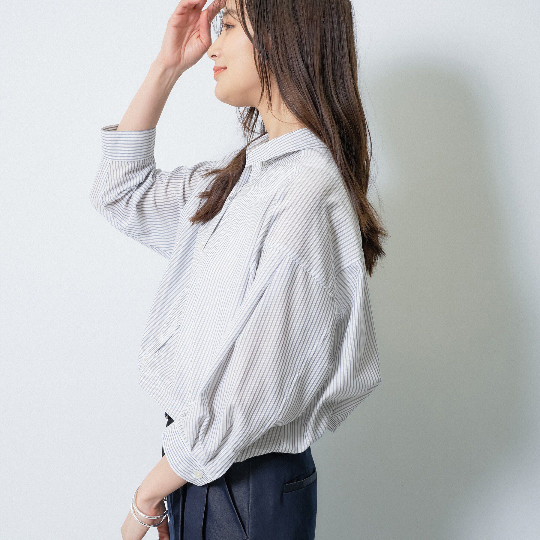 INDIVI「【洗える／2WAY】ドロスト付 シアーシャンブレーシャツ」|シャツ・ブラウス|